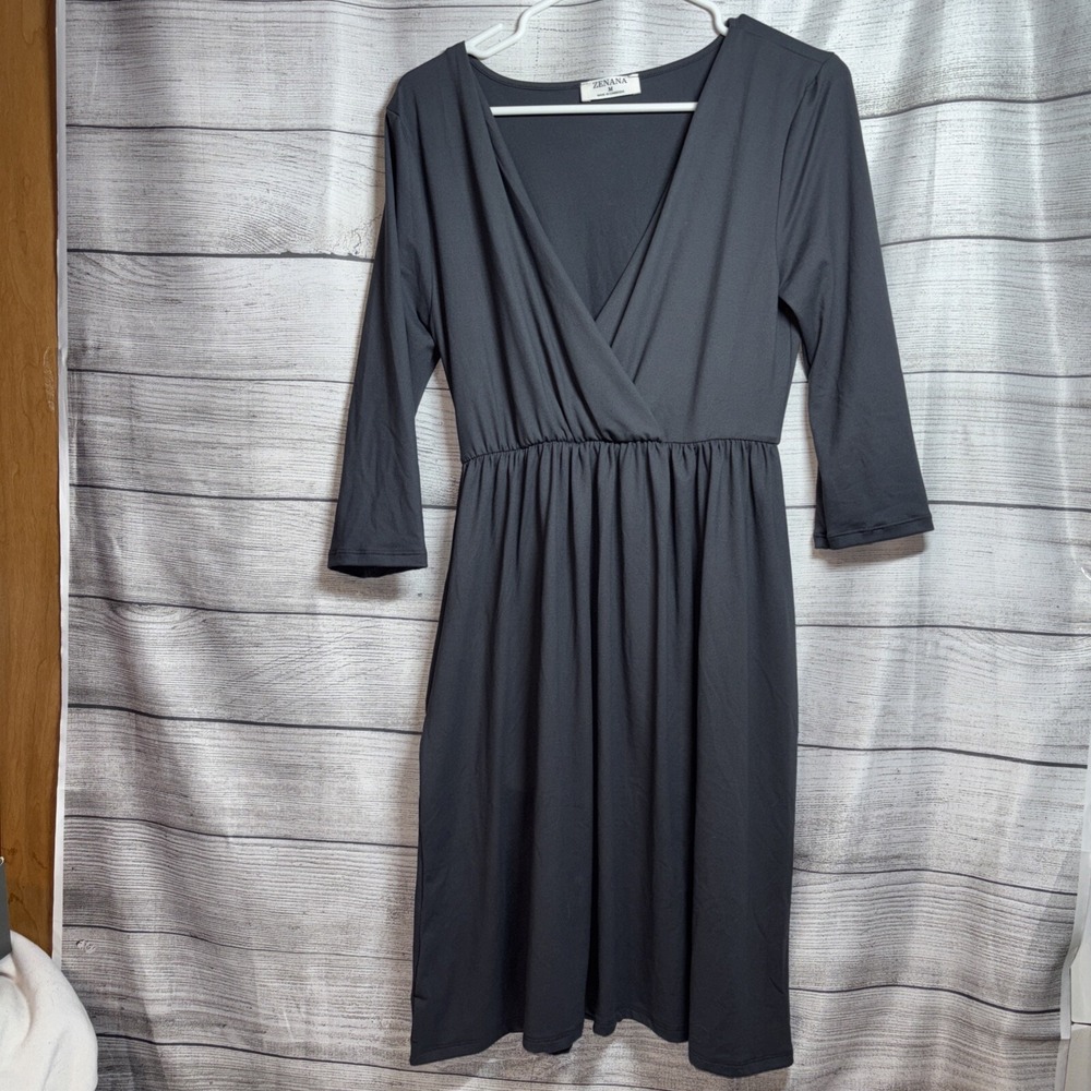 Zenana Gray Dress Womens Medium 3/4 Sleeve Surplice Faux‎ Wrap Elastic Waist